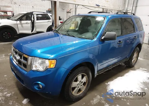 2011 Ford Escape Xlt from USA, damaged, VIN 1FMCU9DG2BKA06804